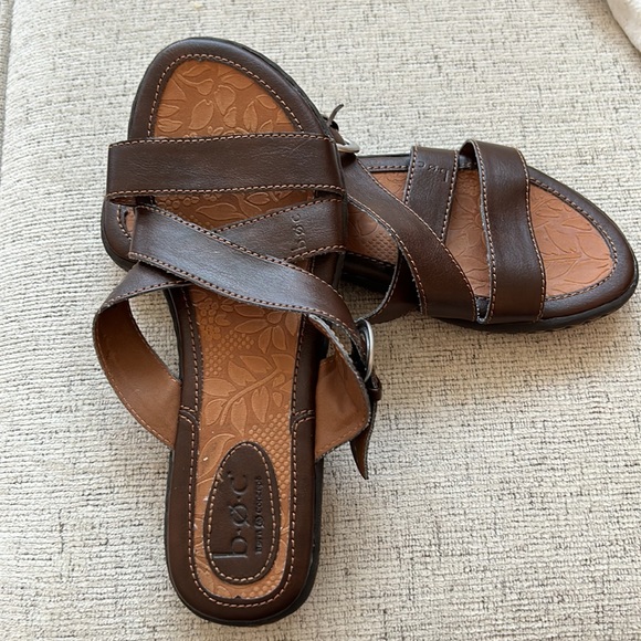 b.o.c BORN CONCEPTS - brown leather strappy sandal- EUC- minimal wear- size 7M - Picture 3 of 6